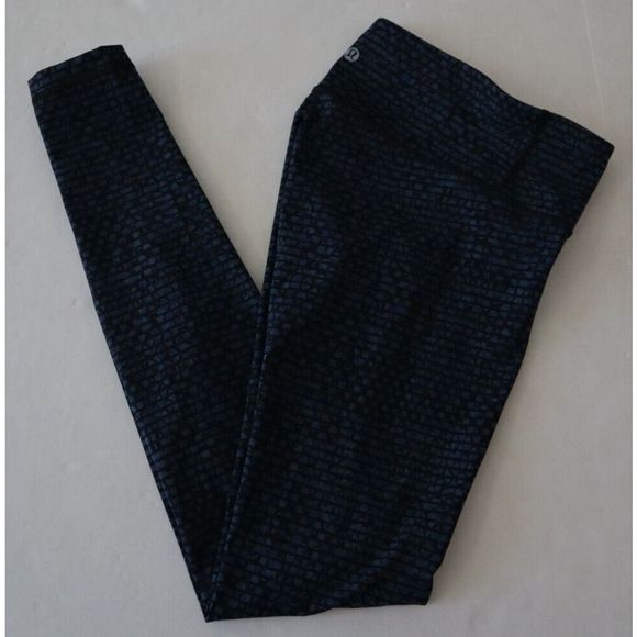 Lululemon T30416 Women's Sz 6/S Blue/Black Wunder Under Full On Leggings - Picture 9 of 9